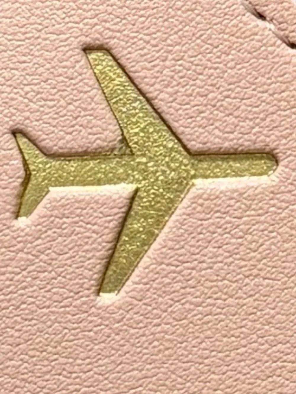 Wanna get away item - Picture 1 of 1